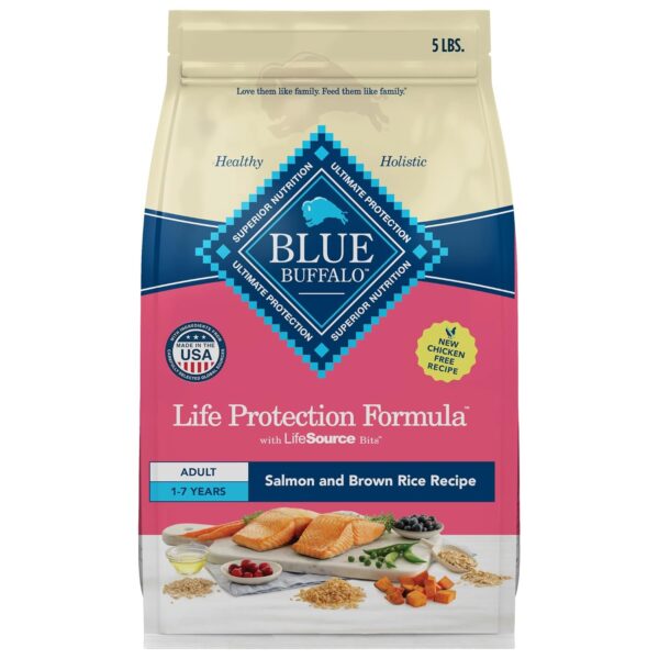 Blue Buffalo Life Protection Formula Adult Dry Dog Food, Helps Build and Maintain Strong Muscles, Made with Natural Ingredients, Salmon & Brown Rice Recipe, 5-lb. Bag